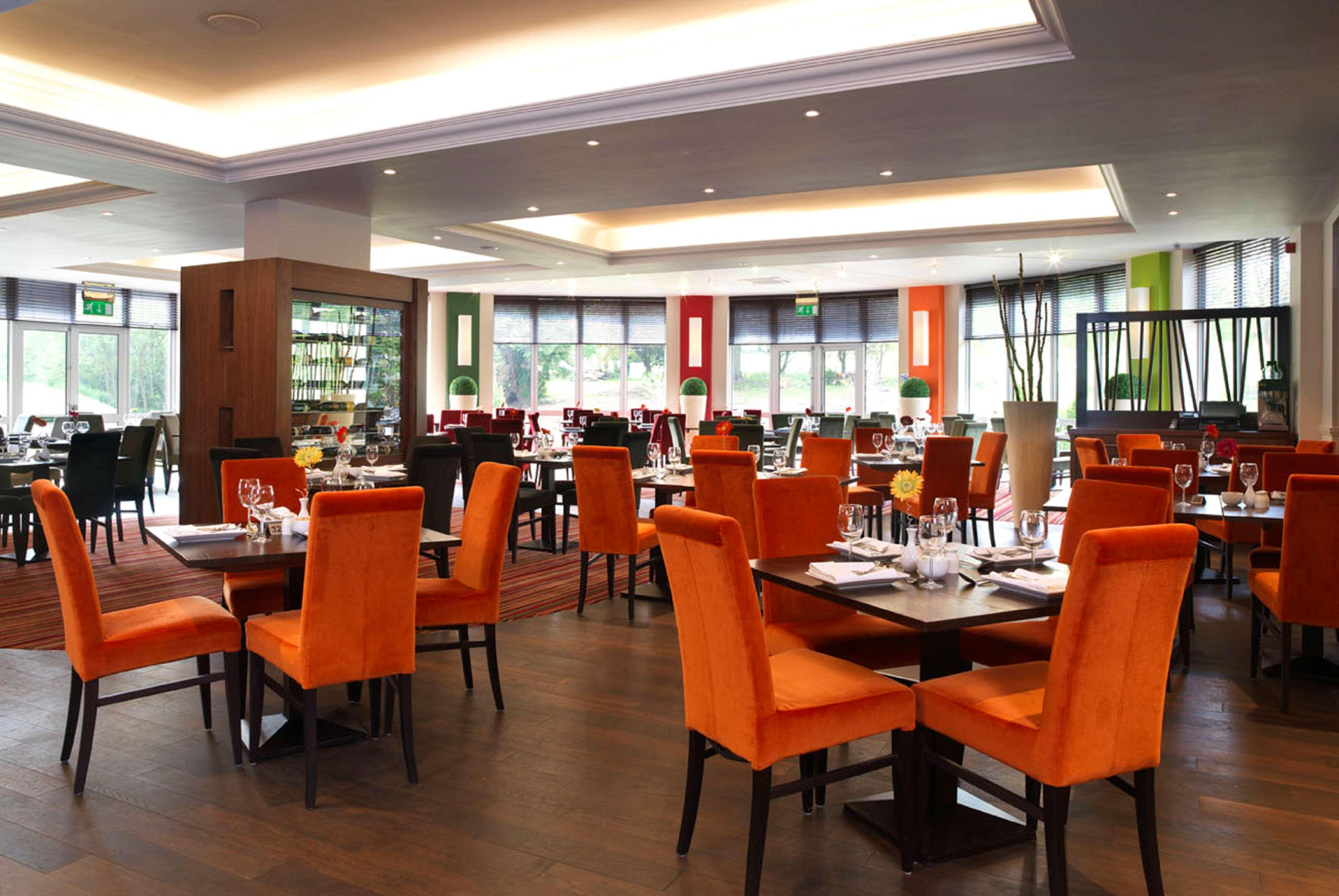 Doubletree By Hilton Cheltenham-Cotswolds Zewnętrze zdjęcie