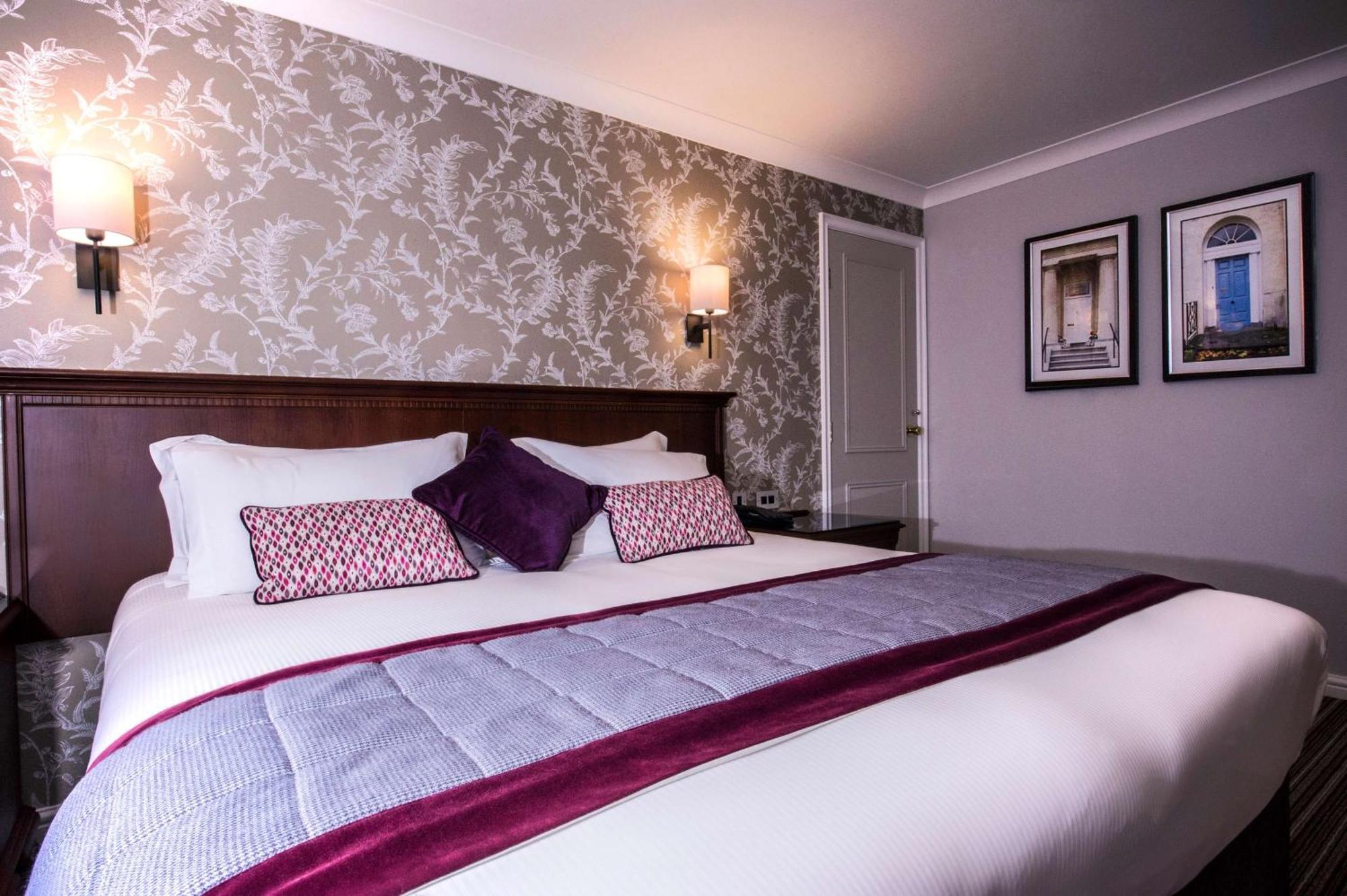 Doubletree By Hilton Cheltenham-Cotswolds Zewnętrze zdjęcie